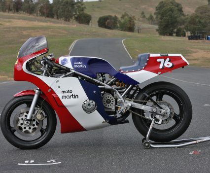 Moto Martin Suzuki GSX1100.