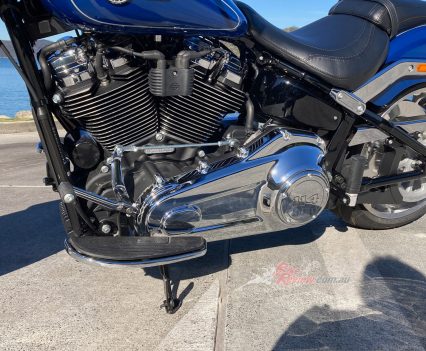 Decent foot platforms and a well positioned gearlever.