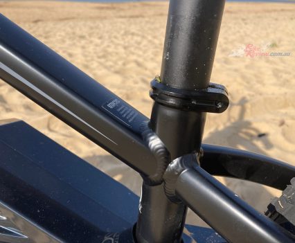 Adjustable seat height.