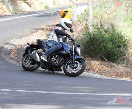 Bikereview_2024_Suzuki_GIXXER_250_031